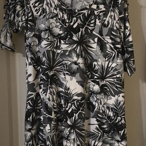 Floral Black and White Women's Dress - M/L